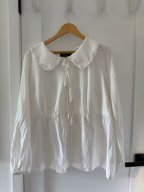 White Tie-Front Ruffle Collar Blouse